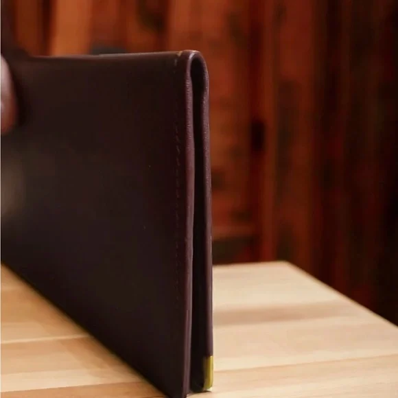 Vintage Cartier Bordeaux Bifold Long
Wallet in EUC - Picture 8 of 14